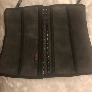 Waist trainer